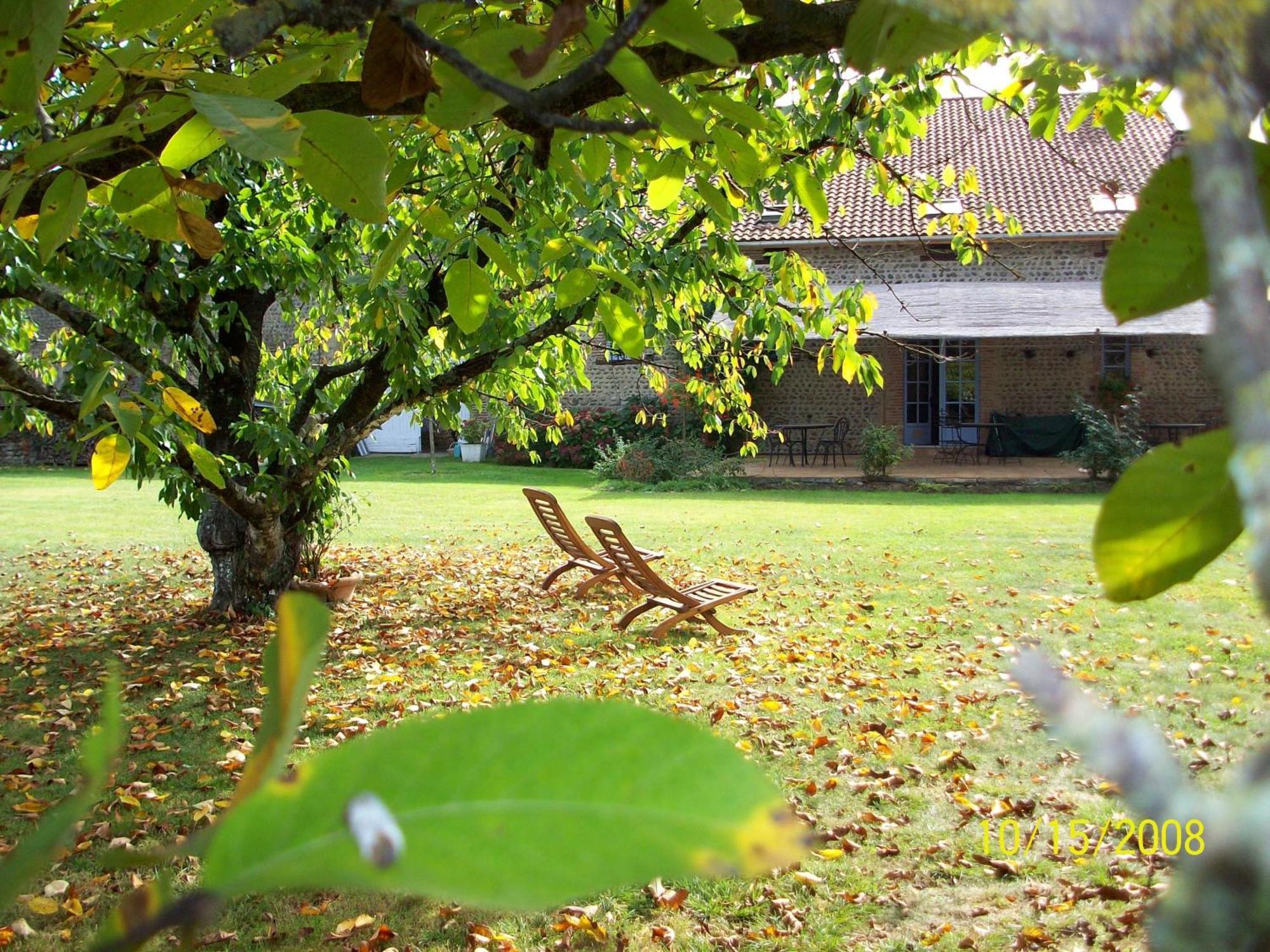 ลา แมซง ดาแน Bed & Breakfast Vic-en-Bigorre ภายนอก รูปภาพ