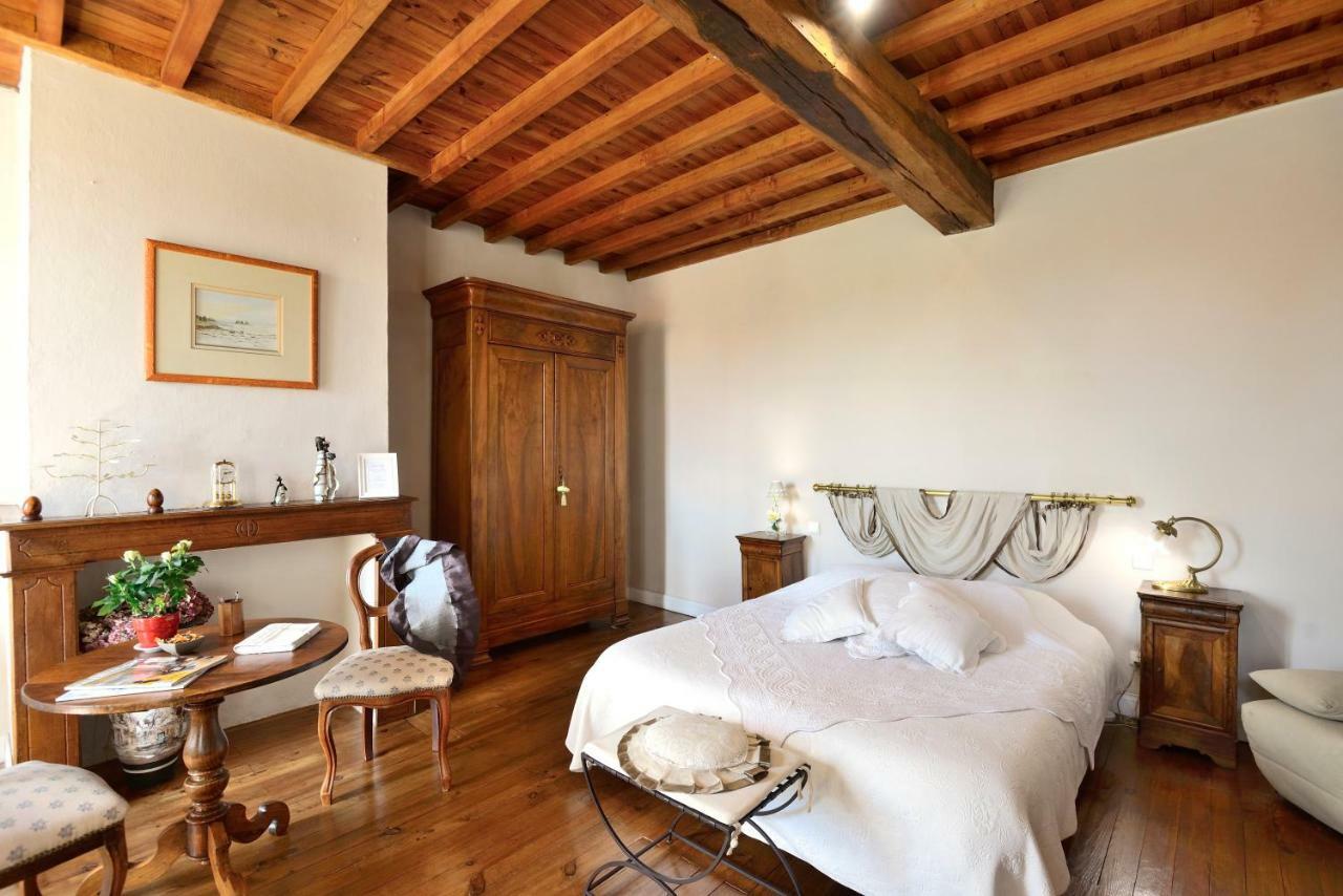 ลา แมซง ดาแน Bed & Breakfast Vic-en-Bigorre ภายนอก รูปภาพ